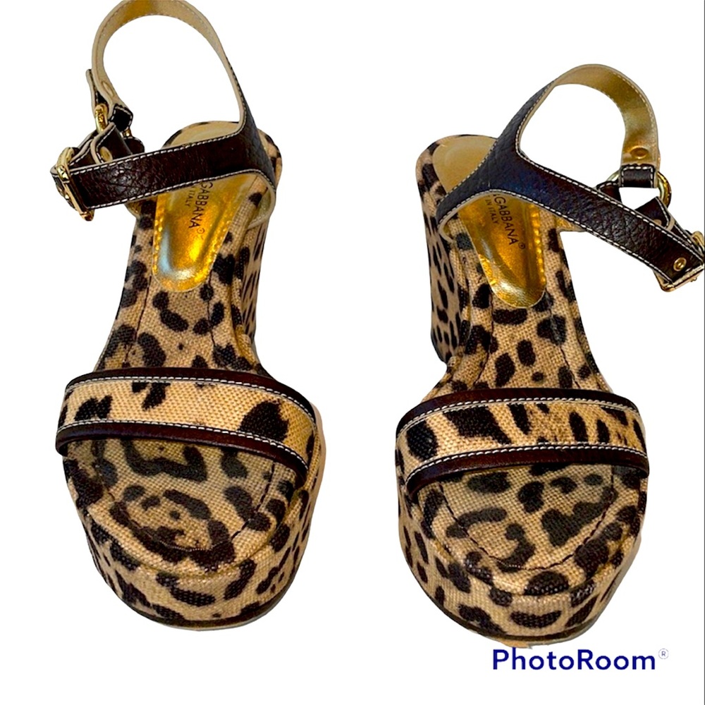 DOLCE & GABBANA vintage platform in leopard print, 38 1/2 VGC